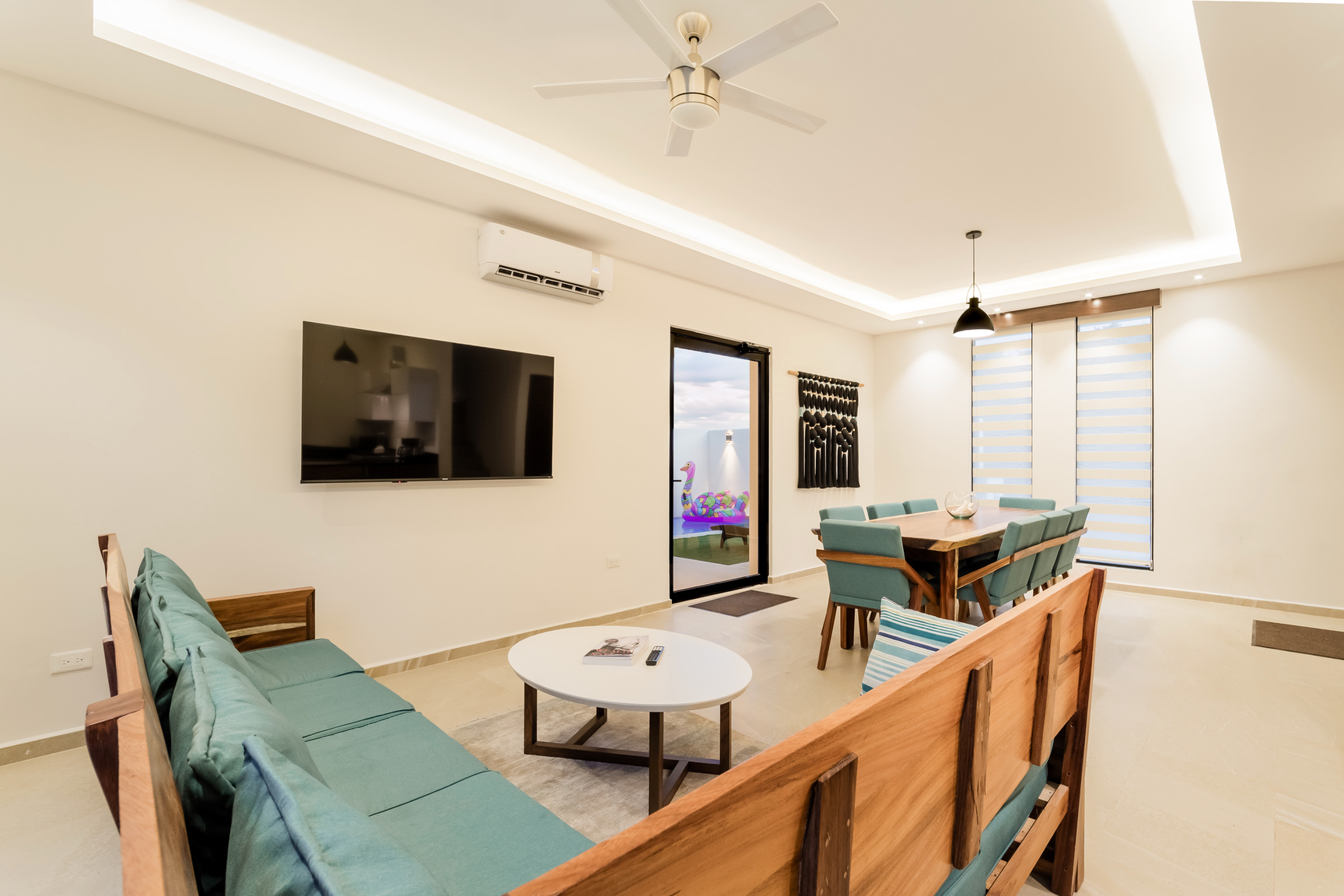 Private room w/bath & healthy breakfast